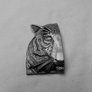 Vintage JJ Pewter Tiger Face Pin Brooch Wildlife Jewelry Detailed Animal Design‎